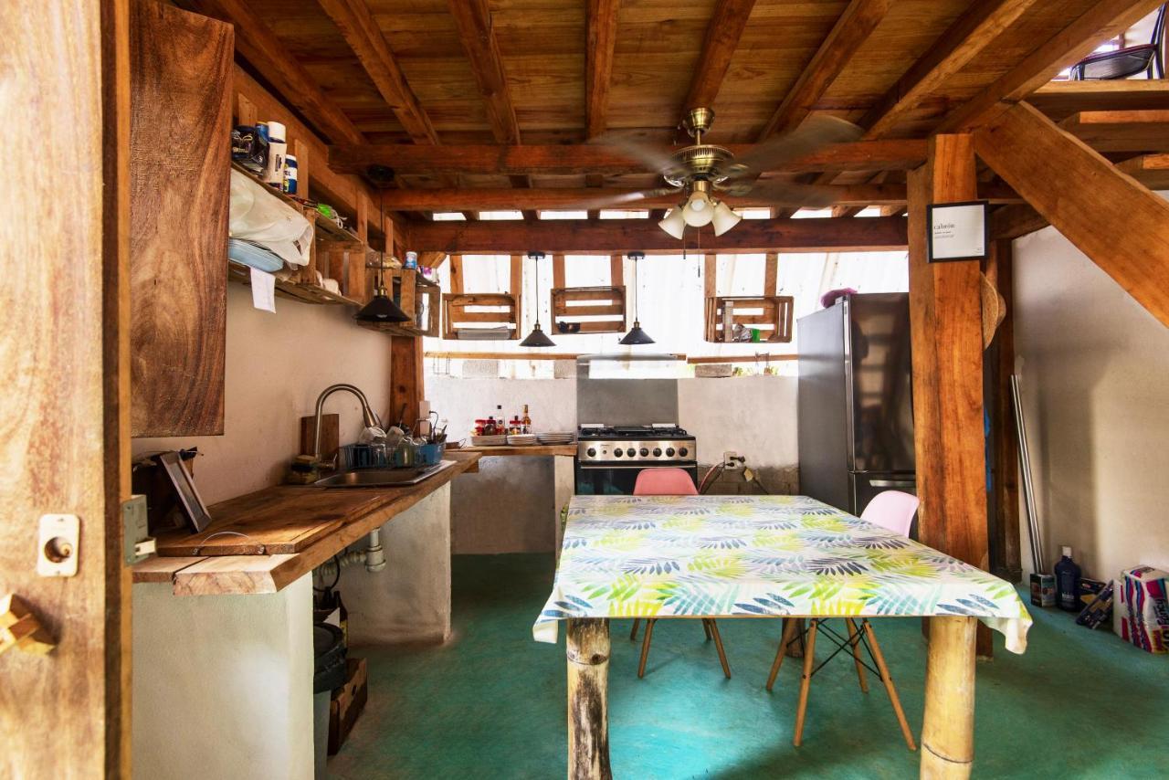 Emuna Guest House Пуэрто-Эскондидо Экстерьер фото